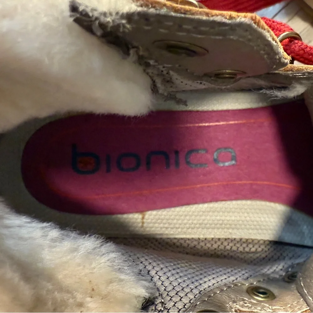 Bionica Diablo Women’s Tan Shearling Boots (NWOT) - Picture 5 of 5